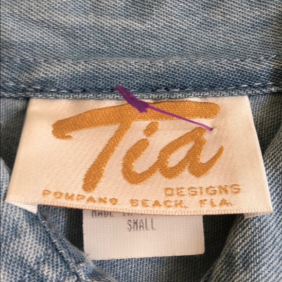 Tía button down shirts - Picture 3 of 6